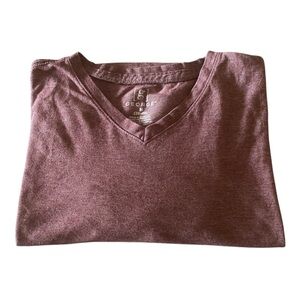 George Men’s V-Neck Short Sleeve Shirt,Color Hertrs(red) Size Medium (38-40).